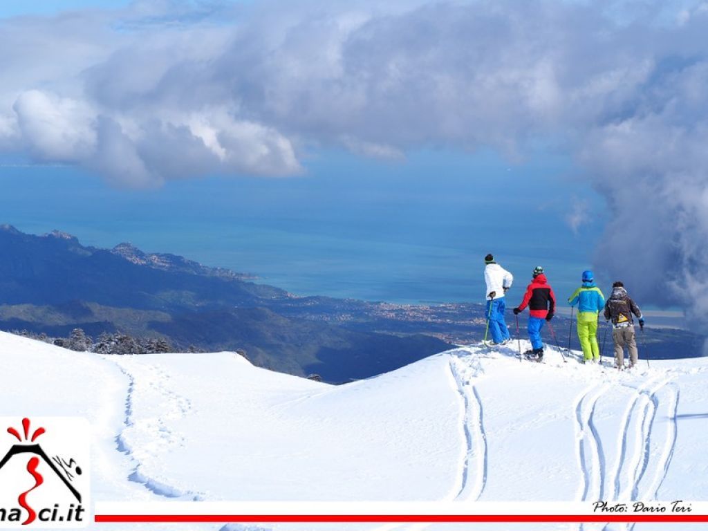 Etna - caduti 30 cm di neve, si prospetta apertura delle sciovie