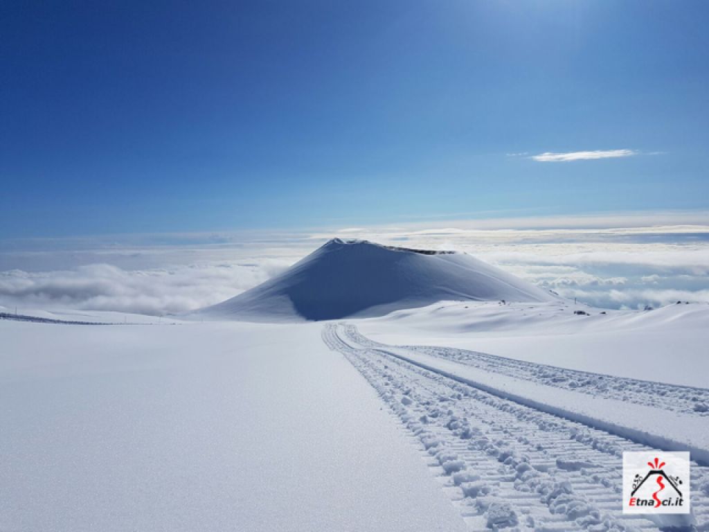 9.12.2016 Etna, neve sciabile oltre i 2500 metri